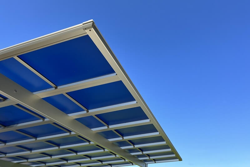 後方支持のカーポートに向いているのは？