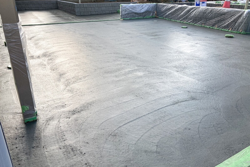 スタンプコンクリートと他の外構舗装材を比較